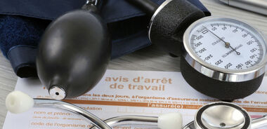 Arrêts de travail en 2026, ce que le plan gouvernemental change concrètement pour les employeurs